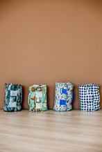 Load image into Gallery viewer, Navy &amp; white gingham
