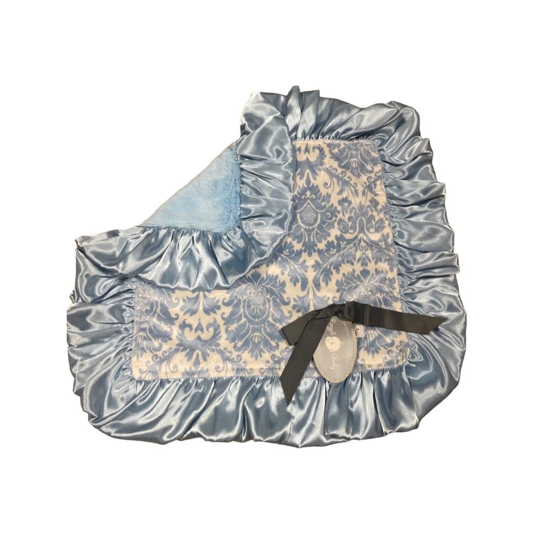 Blue/white Damask