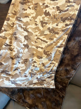 Load image into Gallery viewer, Camo
